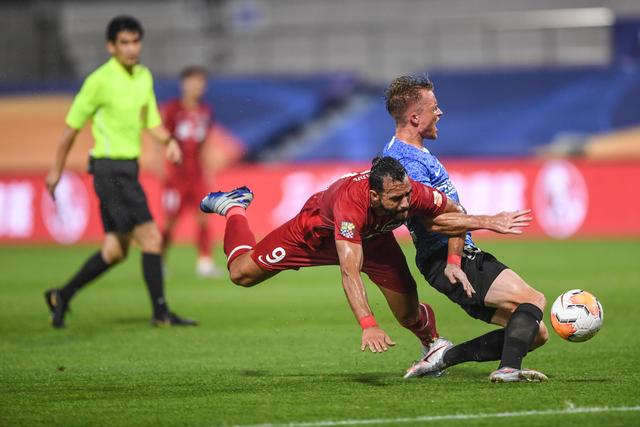 凯恩预计首发战莱比锡，特尔、戴维斯也参加训练